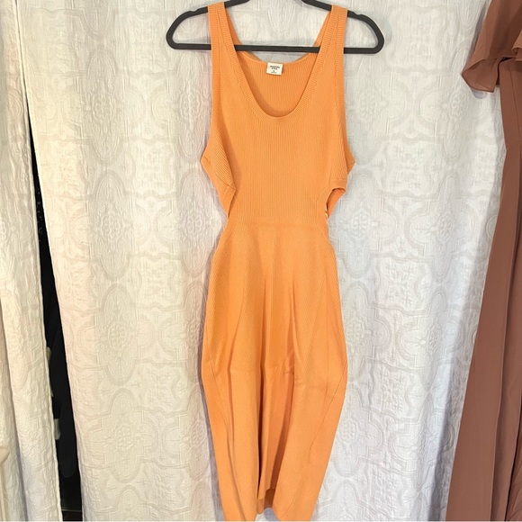 NWOT Abercrombie cut out midi dress - Picture 3 of 5